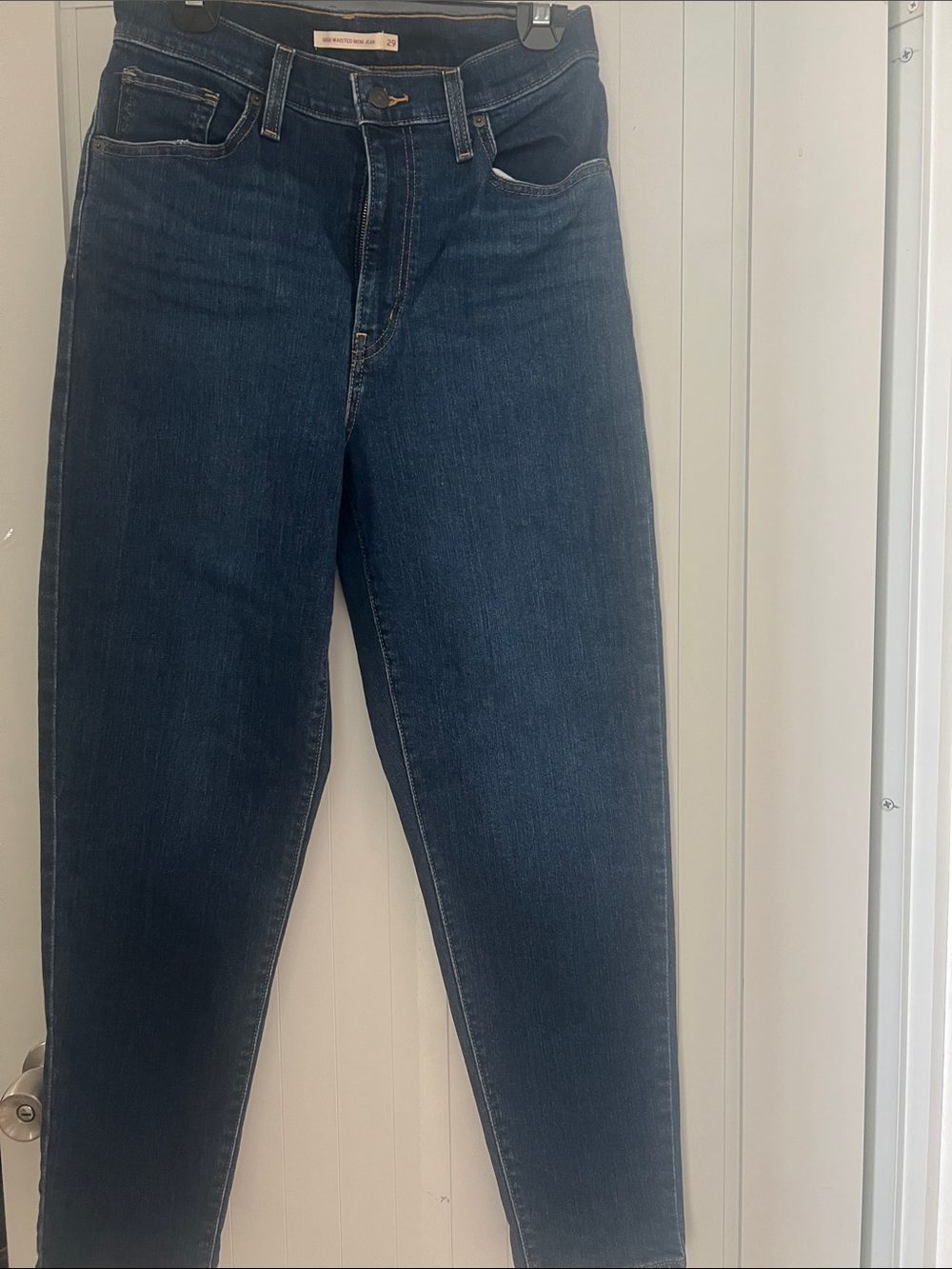 Classic Straight-Leg Jeans in Deep Indigo